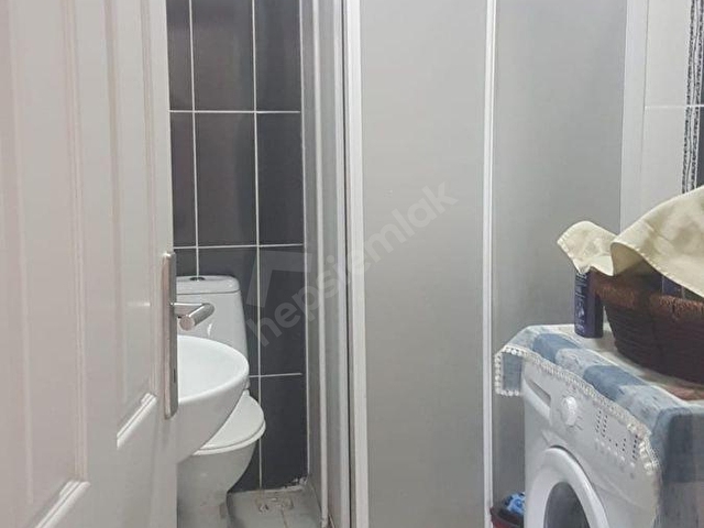 Remax Karasu Yesil Vadi 2 De Kombili Esyali 2 1 Satilik Daire 80594 1828 Hurriyet Emlak