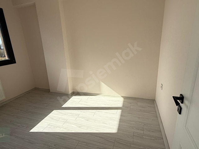 SEYREK İNÖNÜ MAH. SIFIR OTURUMA HAZIR EŞYASIZ BALKONLU DAİRE - Görsel 19