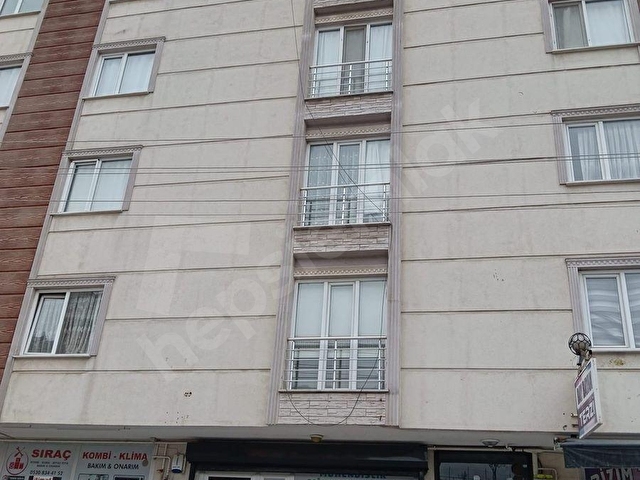 ÇAYIROVA 4+1 DUBLEKS SATILIK DAİRE