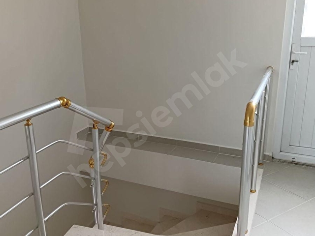 ÇAYIROVA 4+1 DUBLEKS SATILIK DAİRE - Görsel 5