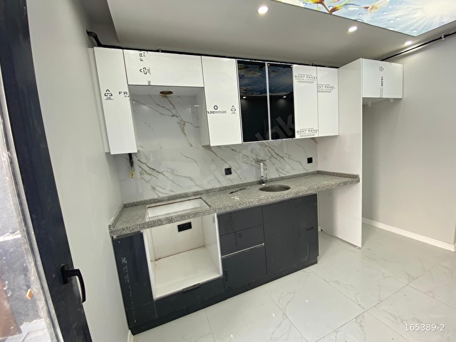 KAVAKPINARDA YENİ ASIR CADDESİ ÜZERİNDE SATILIK 3+1 DAİRE - Görsel 14