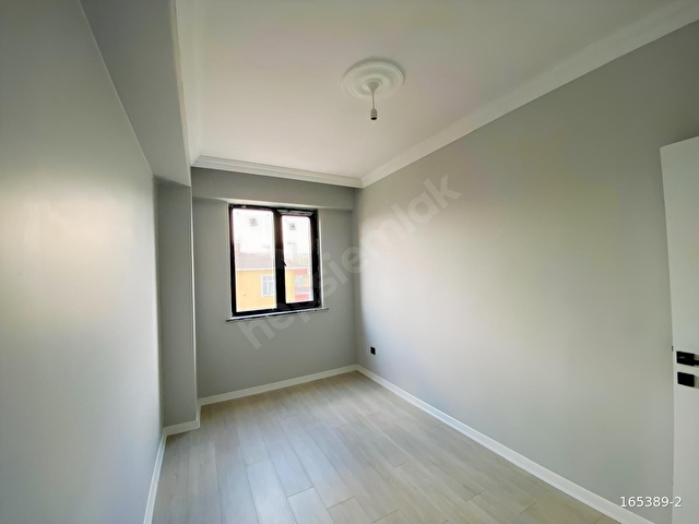 KAVAKPINARDA YENİ ASIR CADDESİ ÜZERİNDE SATILIK 3+1 DAİRE - Görsel 7
