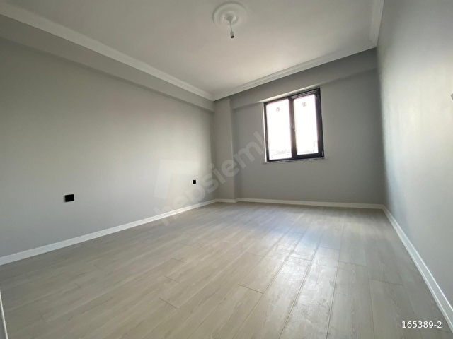 KAVAKPINARDA YENİ ASIR CADDESİ ÜZERİNDE SATILIK 3+1 DAİRE - Görsel 2