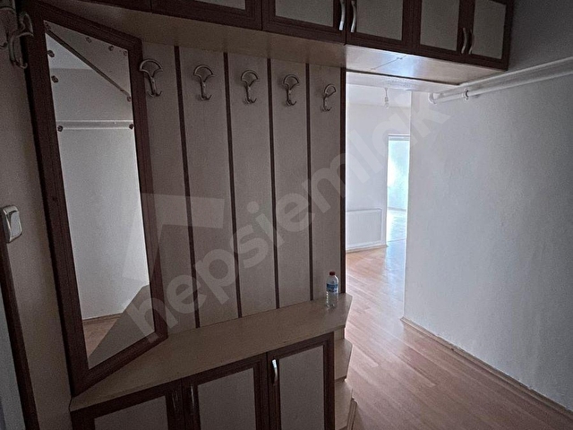 İZZET BAYSAL CD.ARA KAT 135M2 AİLE APARTMANI 3+1 BAKIMLI DAİRE - Görsel 14