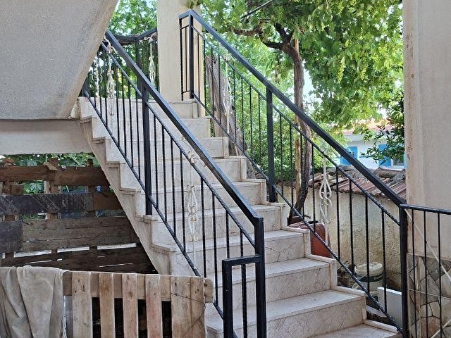 TORBALI ÇAPAKTA EZBER BOZAN FIRSAT! 304 m² BAHÇELİ KÖY EVİ - Görsel 3