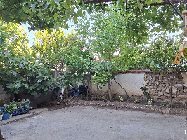 TORBALI ÇAPAKTA EZBER BOZAN FIRSAT! 304 m² BAHÇELİ KÖY EVİ - Görsel 7