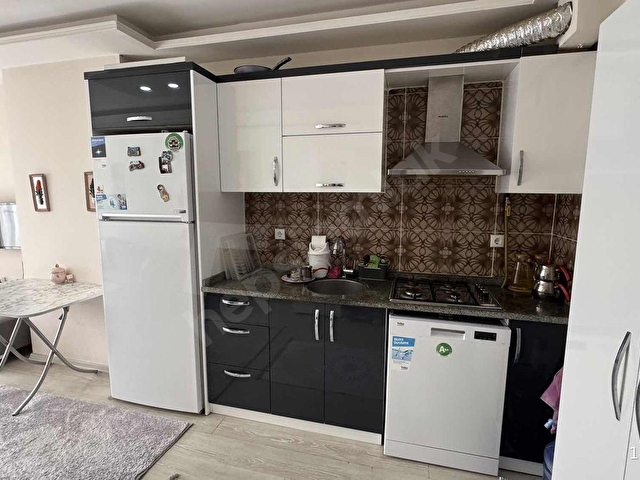 REFDEN DOĞUŞ CADDE D.GAZ+BALKON+KLİMA KİRALIK FERAH 1+1 - Görsel 8