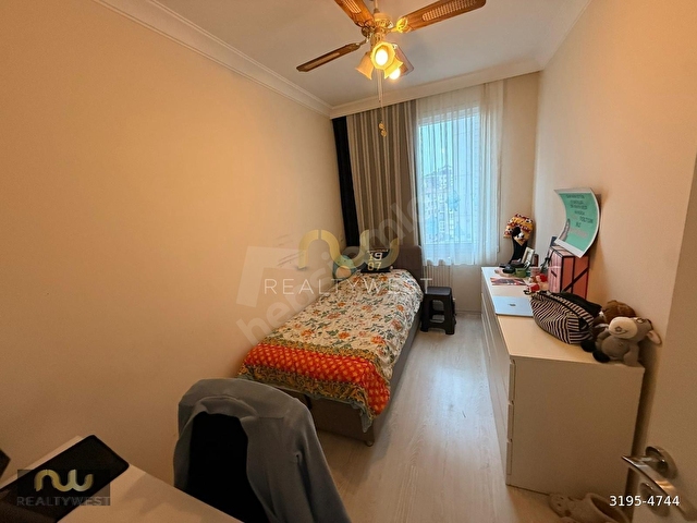 KADIKÖY SUADİYEDE İYİ LOKASYONDA BALKONLU 3+1 SATILIK DAİRE - Görsel 13