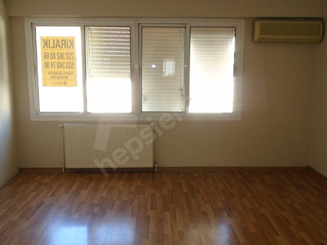 BOSTANLI İSKELEYE VE SAHİLE TRAMVAYA YAKIN KİRALIK 3+1 DAİRE - Görsel 8