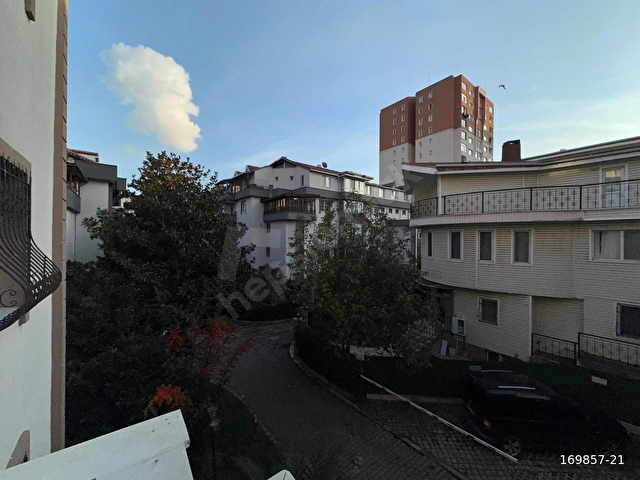 BEYLİKDÜZÜ BARIŞ MAH 3 KATLI TRİPLEX DAİRE MUTLU YUVA SİTESİ - Görsel 27