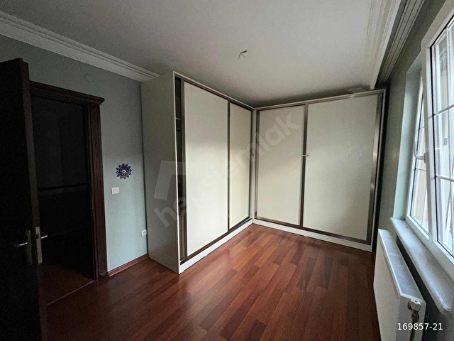 BEYLİKDÜZÜ BARIŞ MAH 3 KATLI TRİPLEX DAİRE MUTLU YUVA SİTESİ - Görsel 11