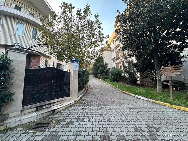 BEYLİKDÜZÜ BARIŞ MAH 3 KATLI TRİPLEX DAİRE MUTLU YUVA SİTESİ - Görsel 25