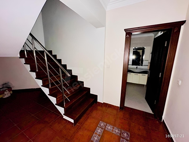 BEYLİKDÜZÜ BARIŞ MAH 3 KATLI TRİPLEX DAİRE MUTLU YUVA SİTESİ - Görsel 8