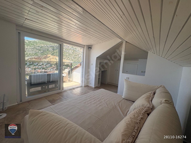 KUSADASİ’NDA DENİZ MANZARALİ MÜSTAKİL VİLLA - Görsel 28