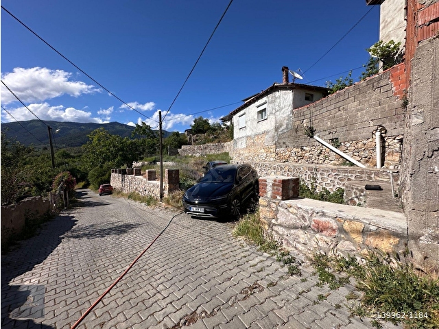 ▀▄MERA EMLAKTAN DERELİ KÖYÜ 10 DAİRE VEYA 4 VİLLALIK 482 m2 ARSA - Görsel 4