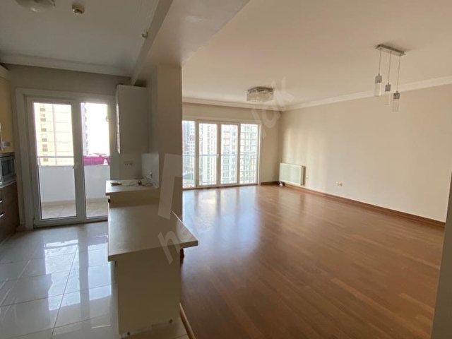 AVRUPA KONUTLARI TEM TADİLATLI HAVUZ MANZARALI KİRALIK 2+1 DAİRE - Görsel 24