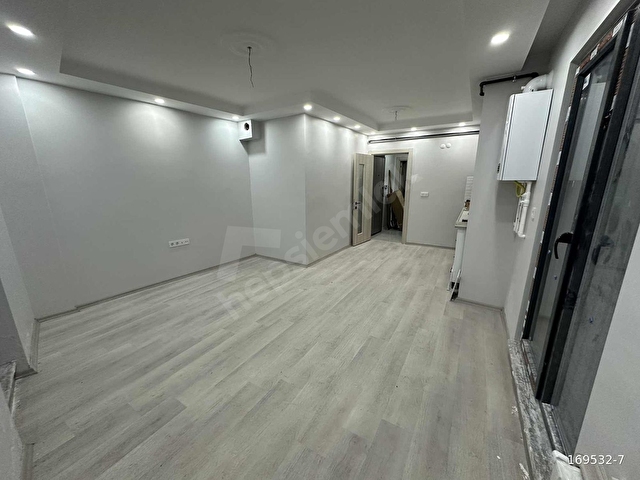 K.ÇEKMECE CUMHURİYET MH ASANSÖRLÜ SIFIR BİNADA SATILIK 1+1 DAİRE - Görsel 7