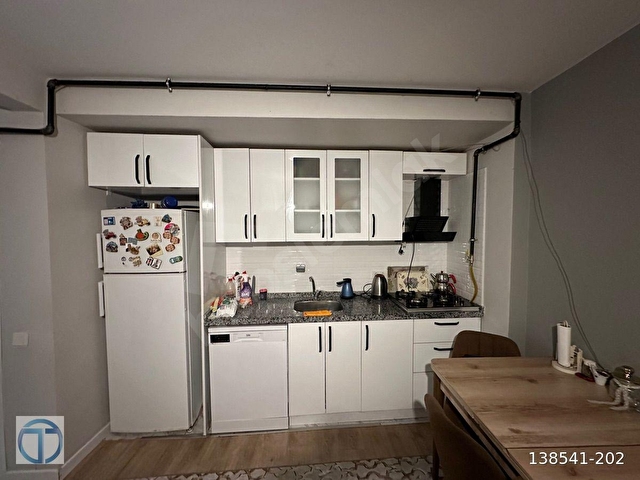 SARIYER MERKEZDE TERTEMİZ GENİŞ 1+1 Kiralık daire - Görsel 3