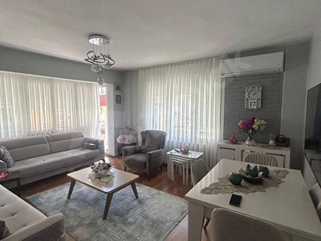 İzmir Bayraklı Merkez Satılık 2+1 DaireÇarşıya Yürüme Mesafesi - Görsel 4