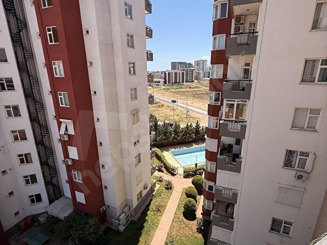 Altıntaşta Havuzlu Sitede Eşyalı 150 m² Geniş 2+1 Daire - Görsel 2