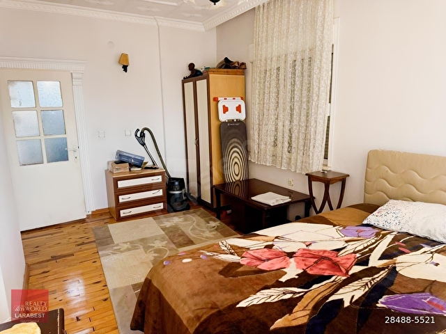Altıntaşta Havuzlu Sitede Eşyalı 150 m² Geniş 2+1 Daire - Görsel 6