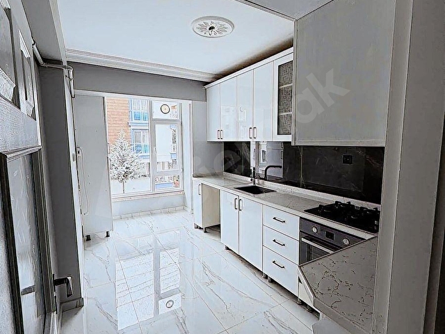 CANLI EMLAKTAN 3+1 CEPHESİ AÇIK 1.KAT 115 M2 DAİRE - Görsel 3
