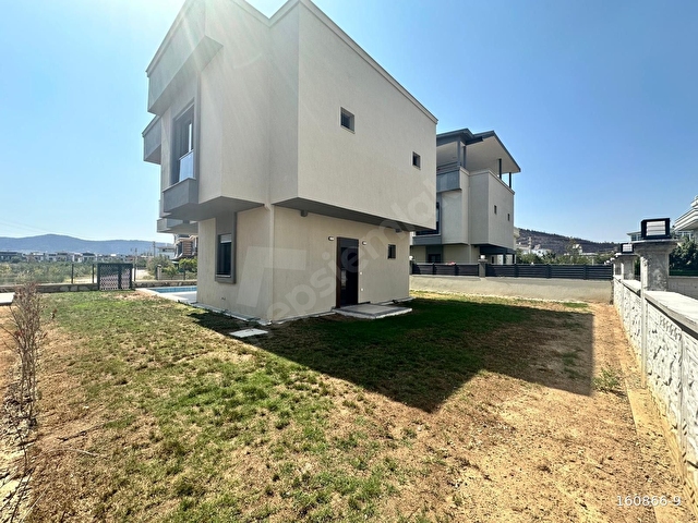 Seferihisarda Müstakil Bir Yaşam Başladı / Havuzlu Müstakil 3+1 Villa /300m2 arsa içinde - Görsel 7