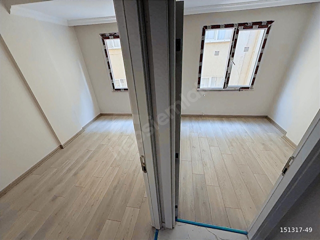 ÖZTRAKYADAN MEHMET AKİF MH.METROYA YAKIN SIFIR 2+1 ARAKAT DAİRE - Görsel 8