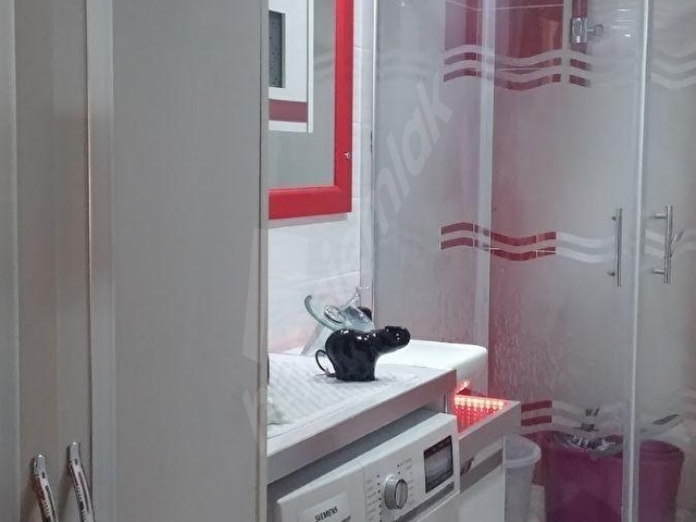 Karşıyaka Fikri Altayda Eşyalı Kiralık 3+1 Daire - Görsel 11