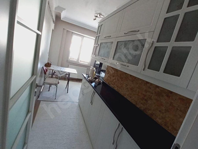 ÖZMEN EMLAKTAN SAFRANBOLU EMEKTE 3+1 LÜX DAİRE - Görsel 5