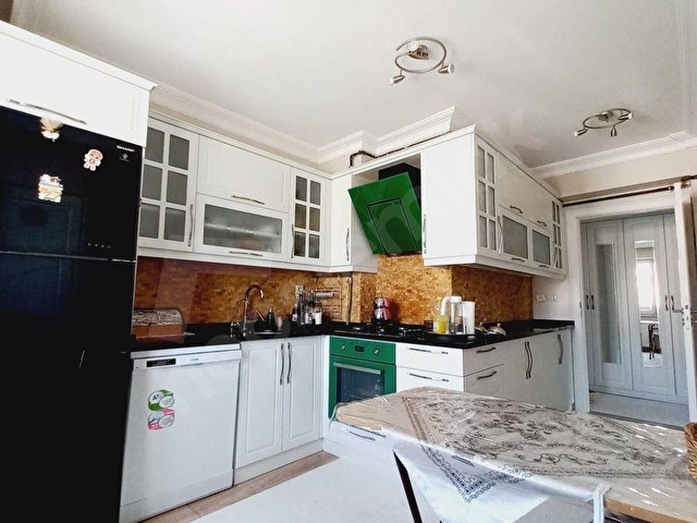 ÖZMEN EMLAKTAN SAFRANBOLU EMEKTE 3+1 LÜX DAİRE - Görsel 4