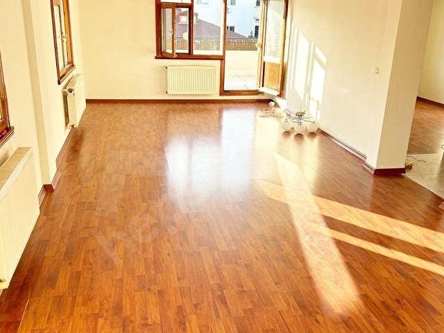 BAĞDATTAN ALTINTEPEDE ÖN CEPHE GENİŞ SALONLU 50M2 TERASLI DUBLEX - Görsel 30