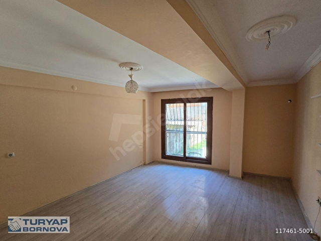 Bayraklı Gümüşpala 2+1 Bahçeli 50 m2 Daire(Açıklamayı Okuyun) - Görsel 2