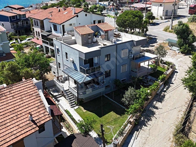 Denize Yürüme Mesafesinde Tadilatlı Tripleks Villa - Görsel 14