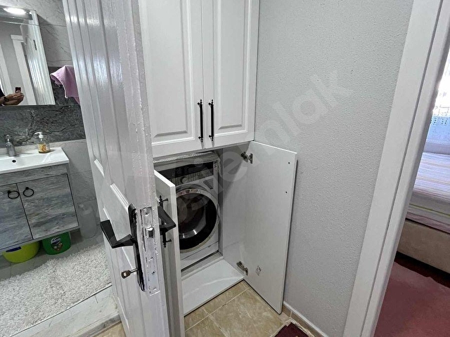 Denize Yürüme Mesafesinde Tadilatlı Tripleks Villa - Görsel 4