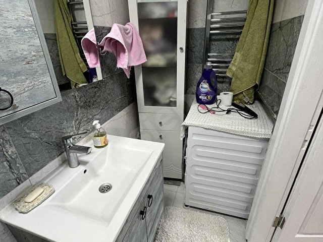 Denize Yürüme Mesafesinde Tadilatlı Tripleks Villa - Görsel 5