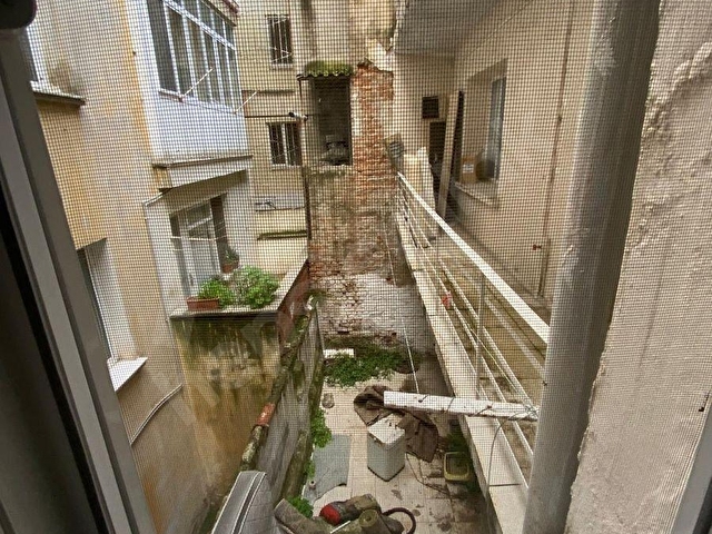 GÖZTEPE SAHİLE YAKIN -3 KATLI KOMPLE SATILIK BİNA - 4 KAT İMARLI - Görsel 13