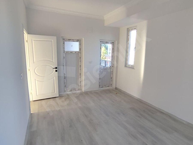 YATILI BÖLGE ..MEDİNE CAMİİ  YAKINI 3+1 SIFIR DAİRE  ARA KAT SATILIK MANZARALI. - Görsel 19