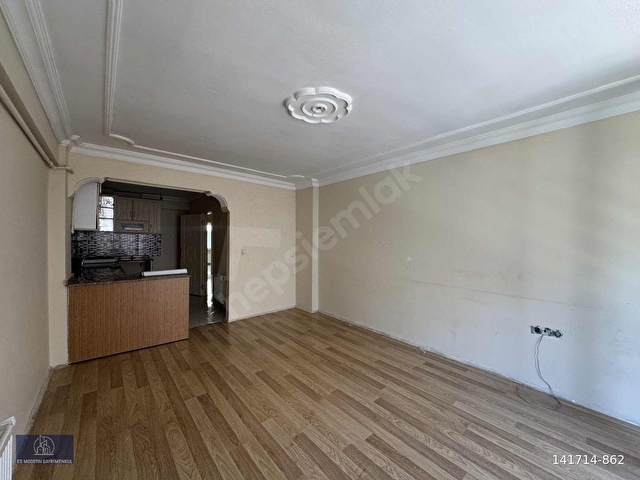 ÖRME SOKAK ARKASI KİRALIK ASANSÖRLÜ ARA KAT DAİRE - Görsel 4