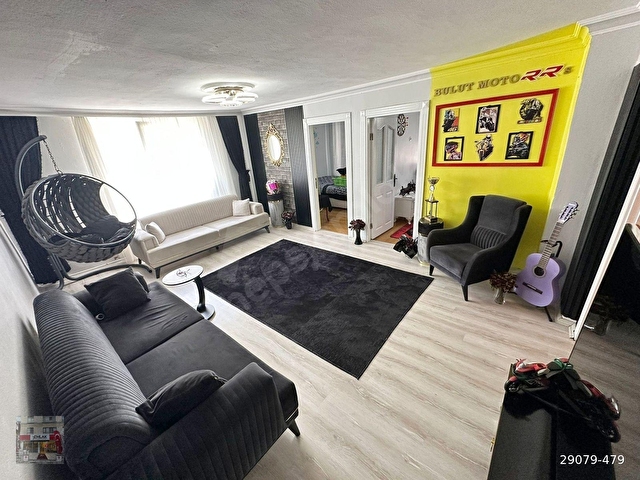 AŞAĞI EĞLENCE MİMAMARLAR SOKAK KAT KONUMUNDA FULL YAPILI 3+1 BOŞ