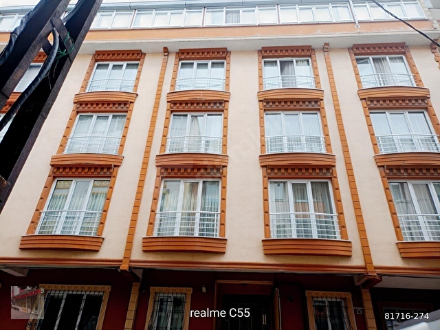 İst Bağcılar 15 Temmuz Mahde satılık y.giriş 2+1+85 m2 15 yaşınd - Görsel 2