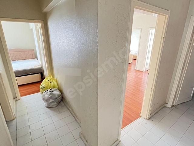 AŞAĞI EĞLENCENİN MERKEZİNDE ARA KAT 2 BALKONLU 3+1 DAİRE - Görsel 16
