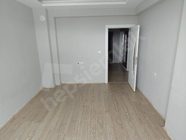 3+1 ARA KAT - GÜNEY CEPHE - CADDE ÜZERİ - Görsel 16