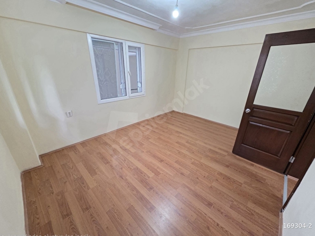 SATILIK - MÜSTAKİL BAHÇELİ DAİRE - GÜMÜLDÜR DE - DENİZE 200 MT - Görsel 17