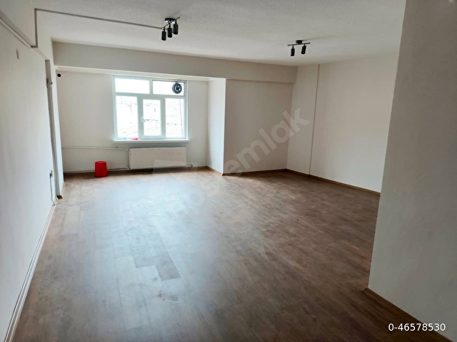Sahibinden İzmit Fethiye Caddesinde Karagöz İşhanında Kiralık Ofis