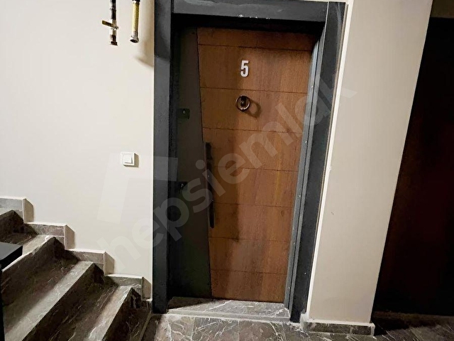 MERKEZİ KONUMDA YUVACIK SAPAĞINDA KİRALIK OFİS - Görsel 24