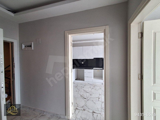 HATAY İSKENDERUN NUMUNE MAHALLESİ ANA CADDE CEPHELİ SIFIR YAPILI ASANSÖRLÜ 2+1 KİRALIK DAİRE - Görsel 15