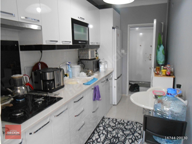 4.ETAP HAZNEDAROĞLUDA YAPILI METRO YAKINI EŞYALI 2+1 DAİRE - Görsel 8