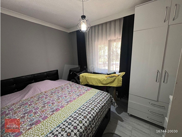 4.ETAP HAZNEDAROĞLUDA YAPILI METRO YAKINI EŞYALI 2+1 DAİRE - Görsel 24