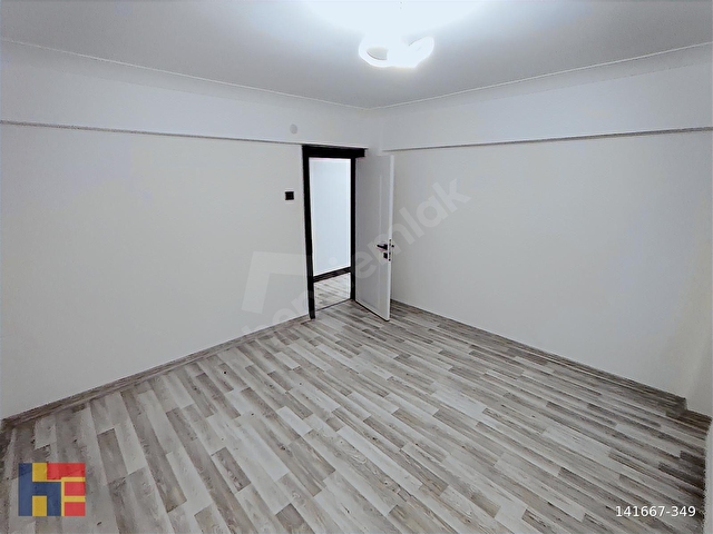 Fatihte Full Yapılı, Merkezi Konumda 2+1 Kiralık Daire - Görsel 18
